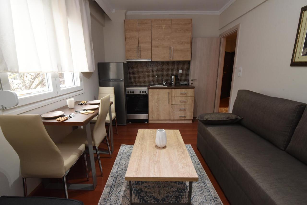 Emi'S Beach Apartment Nea Kallikrateia Eksteriør billede
